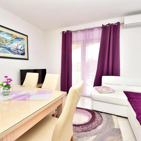 Ivica & Marica By Interhome Vrsi